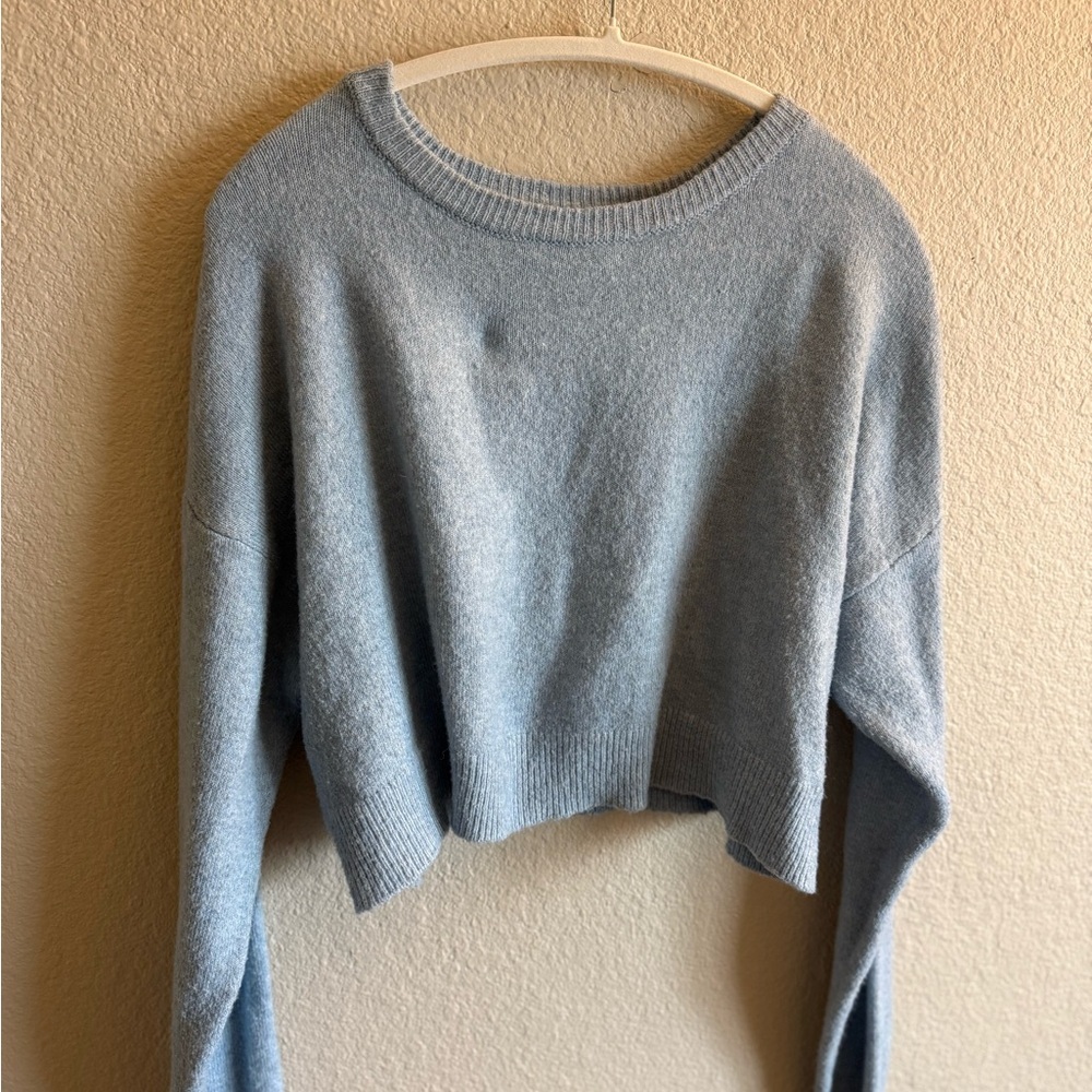 Cropped Sweater Light Blue Pacsun - Casual, Minimalist, Winter, Lightweight - Picture 3 of 8